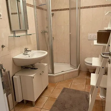 Ruhige In Mueritz アパート *